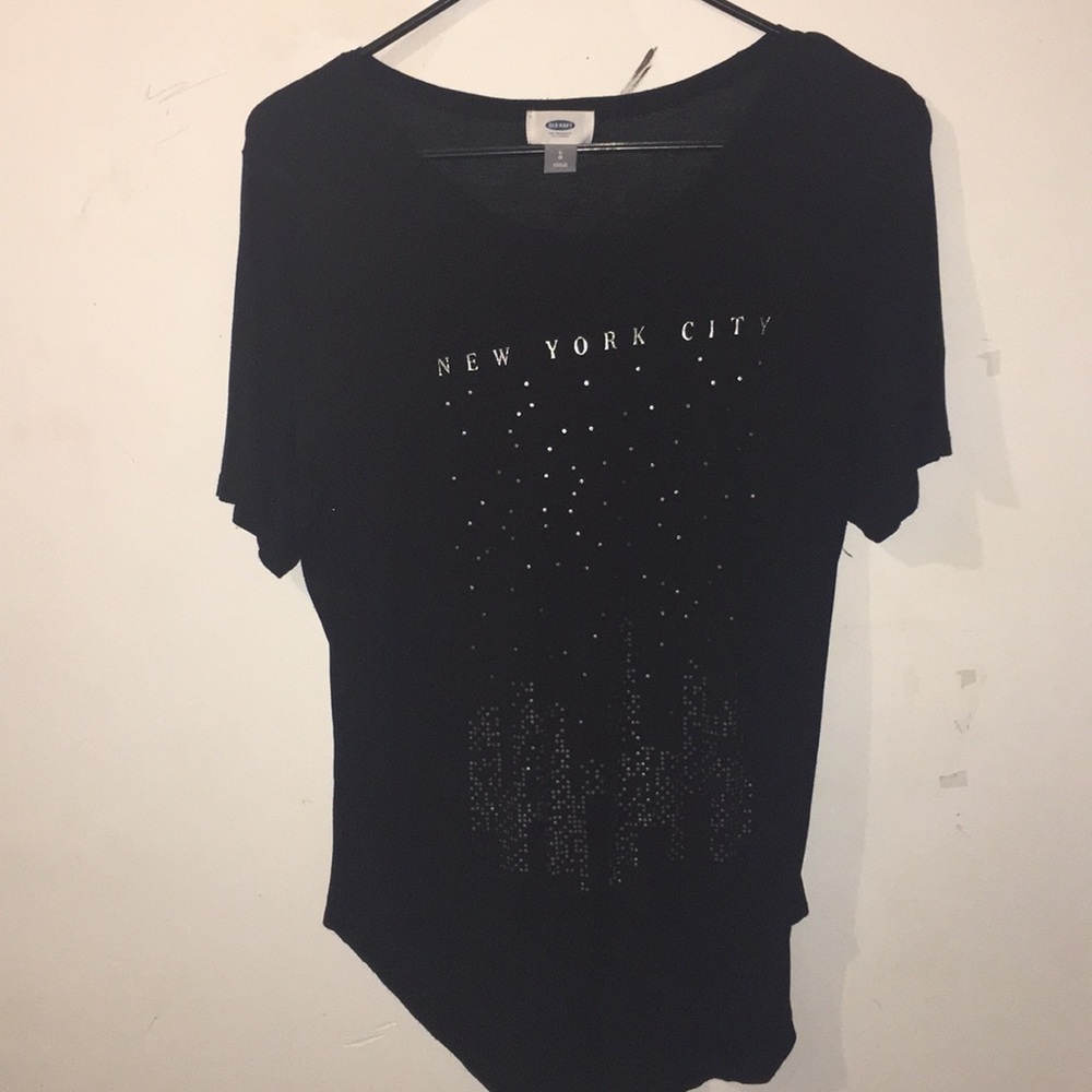 Black shirt